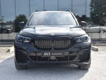 X5 xDrive45e M-Pack Pano HUD 22'