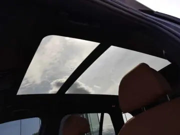 X5 xDrive45e M-Pack Pano HUD 22'