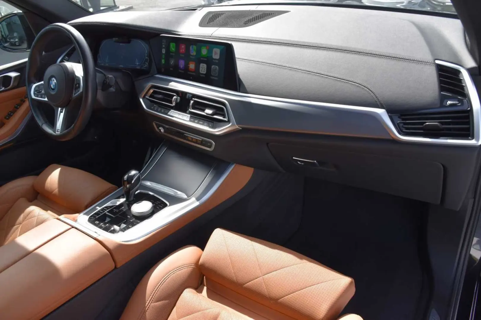 X5 xDrive45e M-Pack Pano HUD 22'