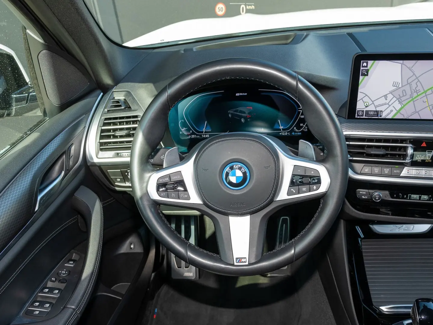 X3 xDrive30eA M Sportpaket HUD Kamera AHK Navi