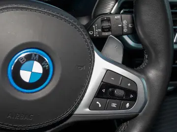 X3 xDrive30eA M Sportpaket HUD Kamera AHK Navi