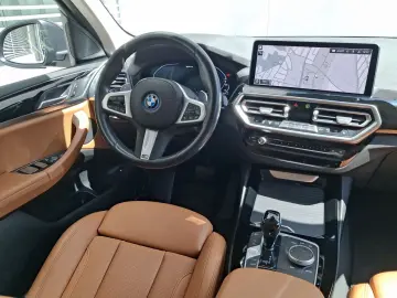 X3 xDrive30e LED Navi HUD AHK Pano SHZ DrivAs