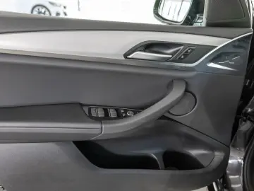 X3 xDrive 20d M-Sport PANO AHK HUD LASER LED SHZ