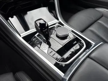 840iA xDr Cabrio M SPORT Laser,B&W,360°,Multisi