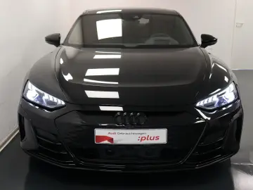 RS e-tron GT quattro |Matrix|Luft|LM