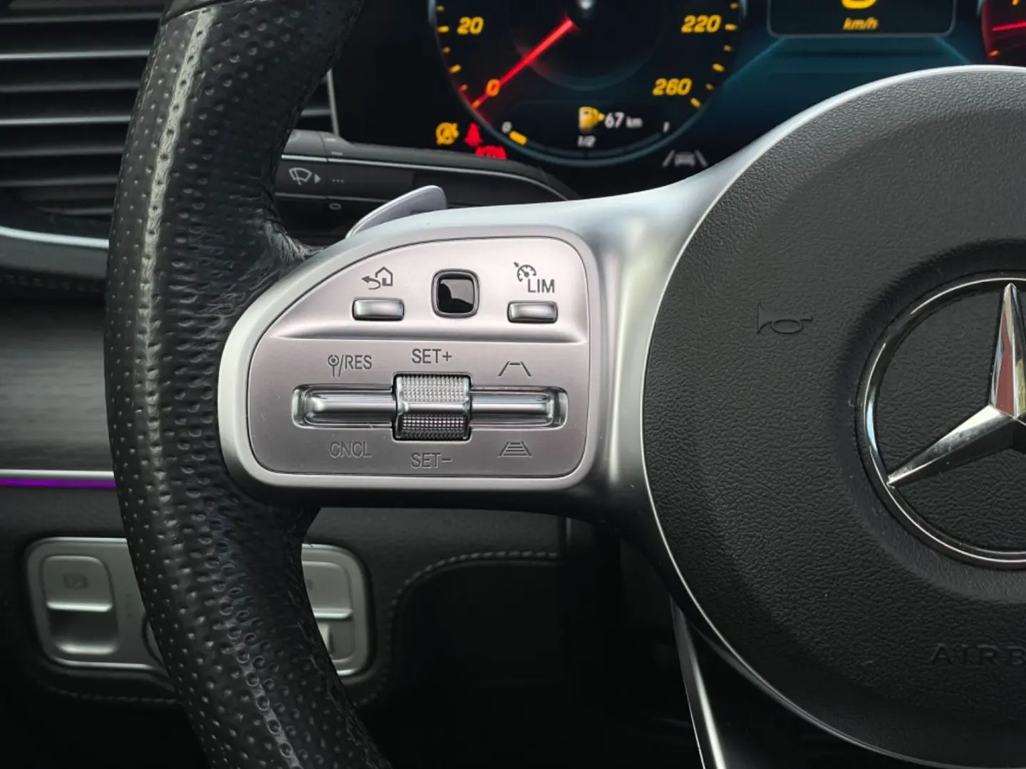 GLE 350 d 4M Coupe AMG-LINE/NIGHT/PANO/360°KA/