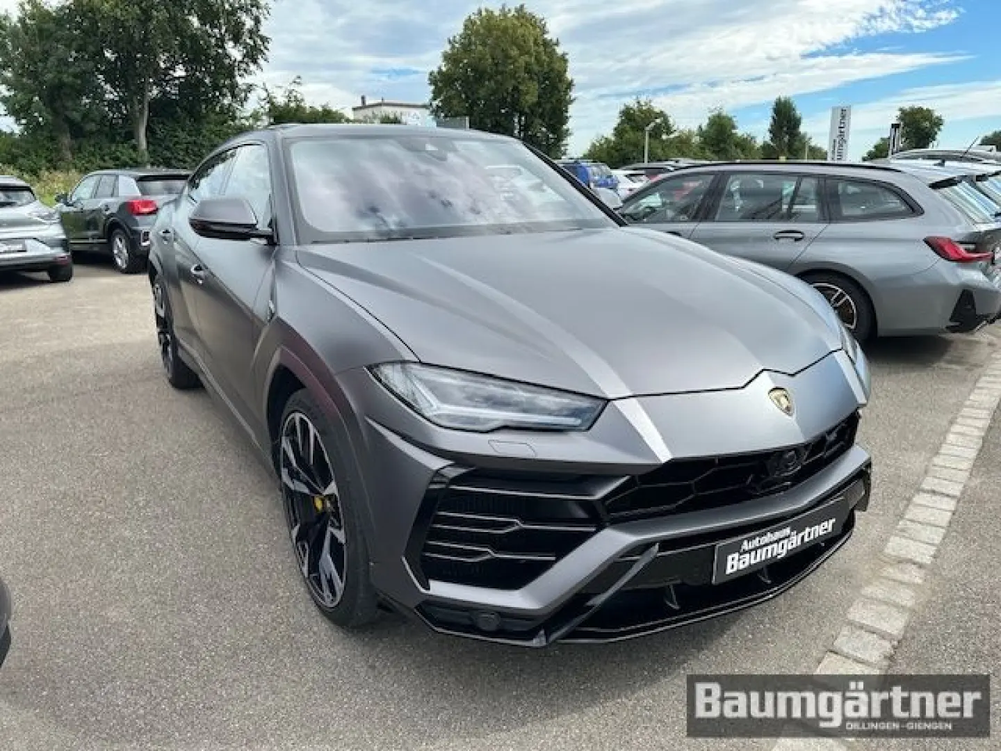 Urus 23'' Anima/B&O/Q-Citura on Alcantara/LED/AH