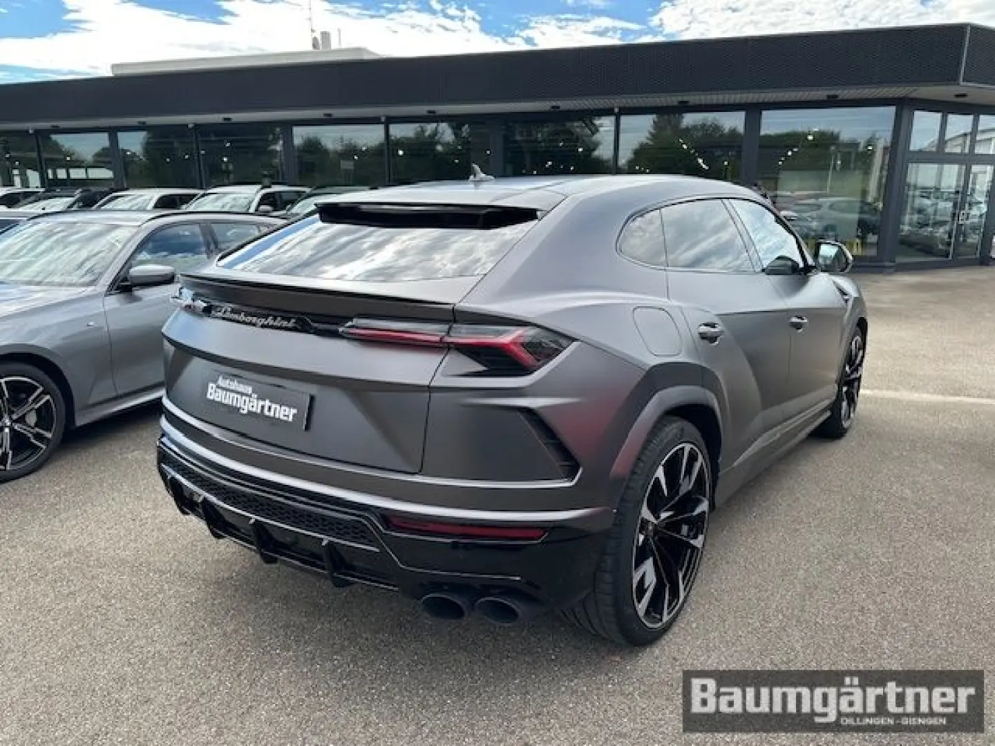 Urus 23'' Anima/B&O/Q-Citura on Alcantara/LED/AH