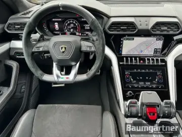 Urus 23'' Anima/B&O/Q-Citura on Alcantara/LED/AH