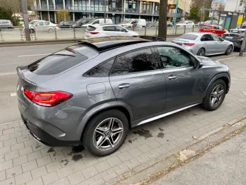 GLE350e AMG Pano HUD Distr Keyless AHK TV 360