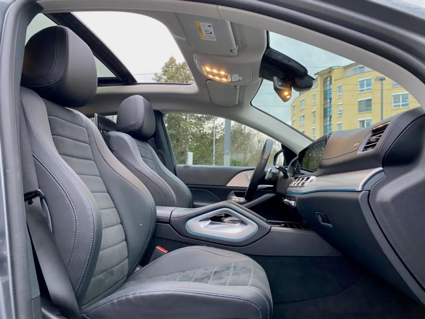 GLE350e *AMG*Pano*HUD*Distr*Keyless*AHK*TV* 360°