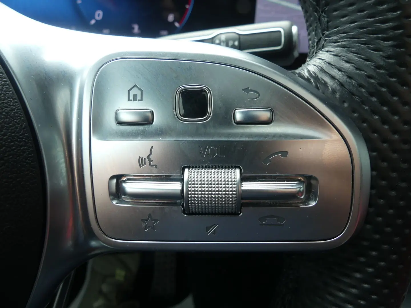 GLE 400 d 4M Coupe AMG REARTV/PANO/22''/HEAD/BUR