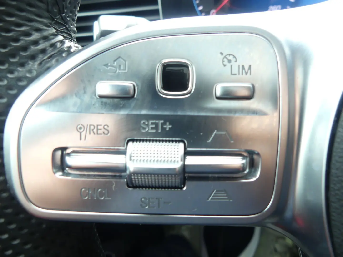 GLE 400 d 4M Coupe AMG REARTV/PANO/22''/HEAD/BUR