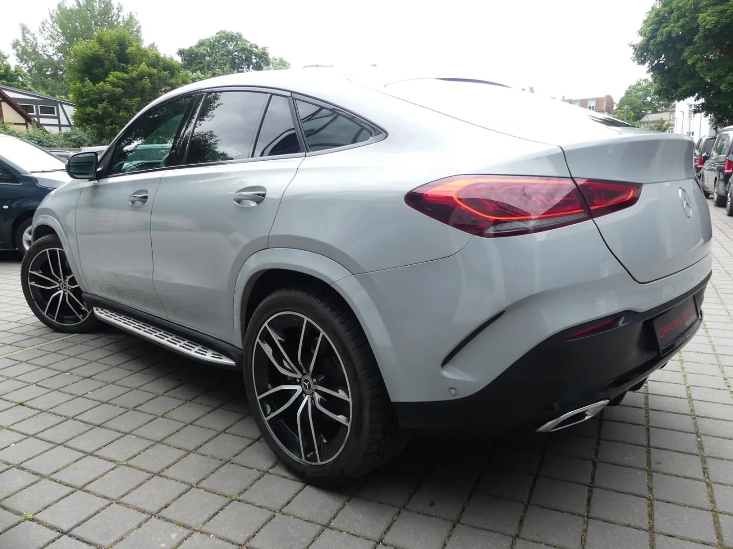 GLE 400 d 4M Coupe AMG REARTV/PANO/22''/HEAD/BUR