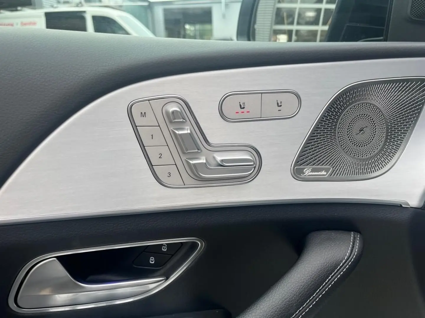 GLE 300 d 4M AMG+NIGHT+MBEAM+BURMESTER+360°+AIRM