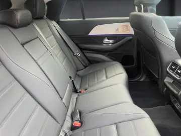 GLE 300 d 4M AMG+NIGHT+MBEAM+BURMESTER+360°+AIRM
