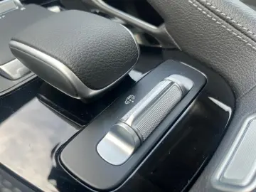 GLE 300 d 4M AMG+NIGHT+MBEAM+BURMESTER+360°+AIRM