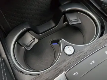 GLE 53 AMG 4M/Dynamic+/Pano/HUD/Distro/Sitzlüft