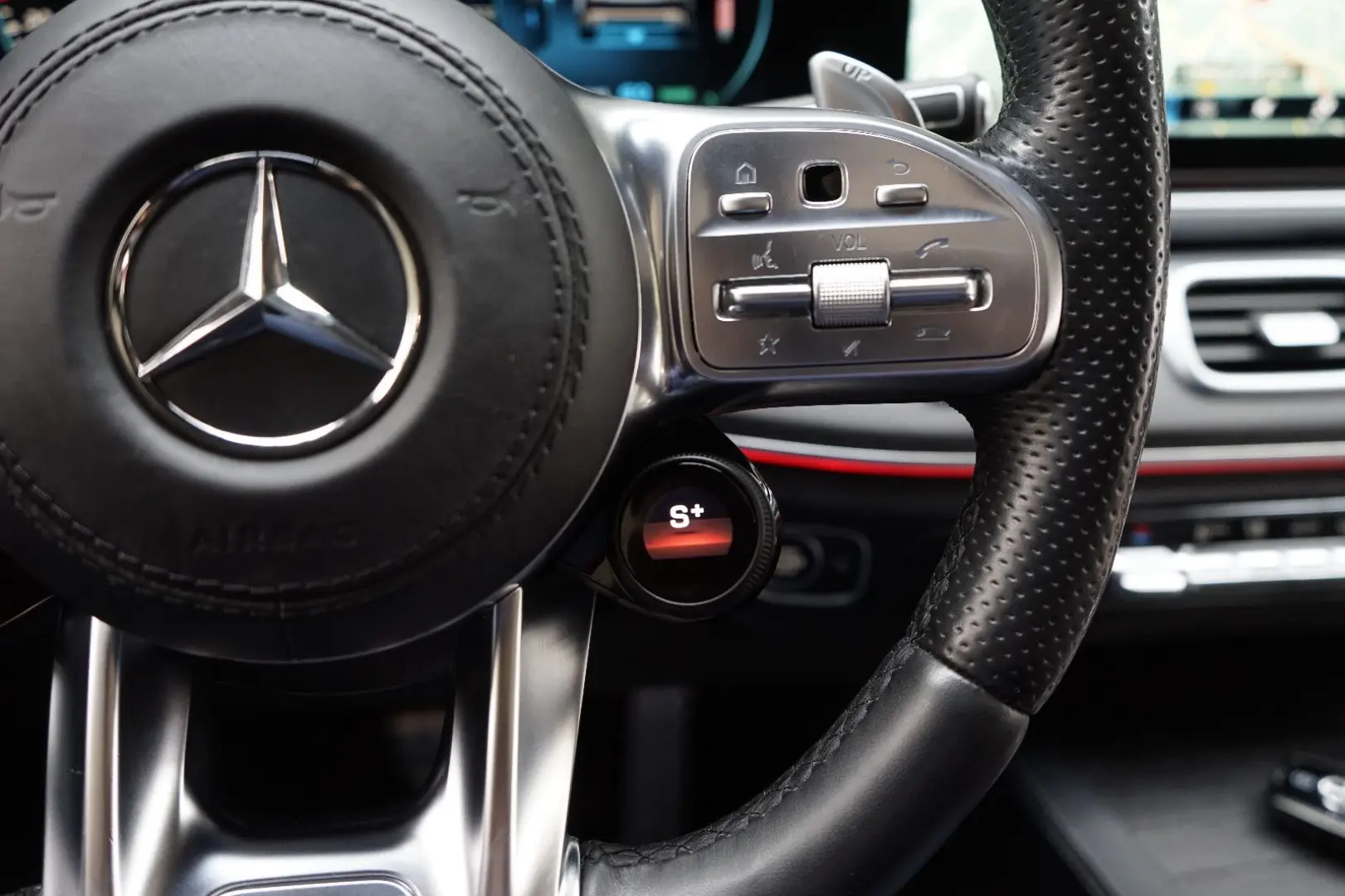 GLE 53 Coupe*AMG Perfor*3xTV*HUD*ACC*Active Ride