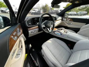 GLE 350 d 4M Coupé AMG+Pano+Burmester+AIRMATIC
