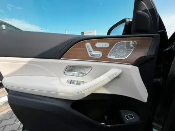 GLE 350 d 4M Coupé AMG+Pano+Burmester+AIRMATIC