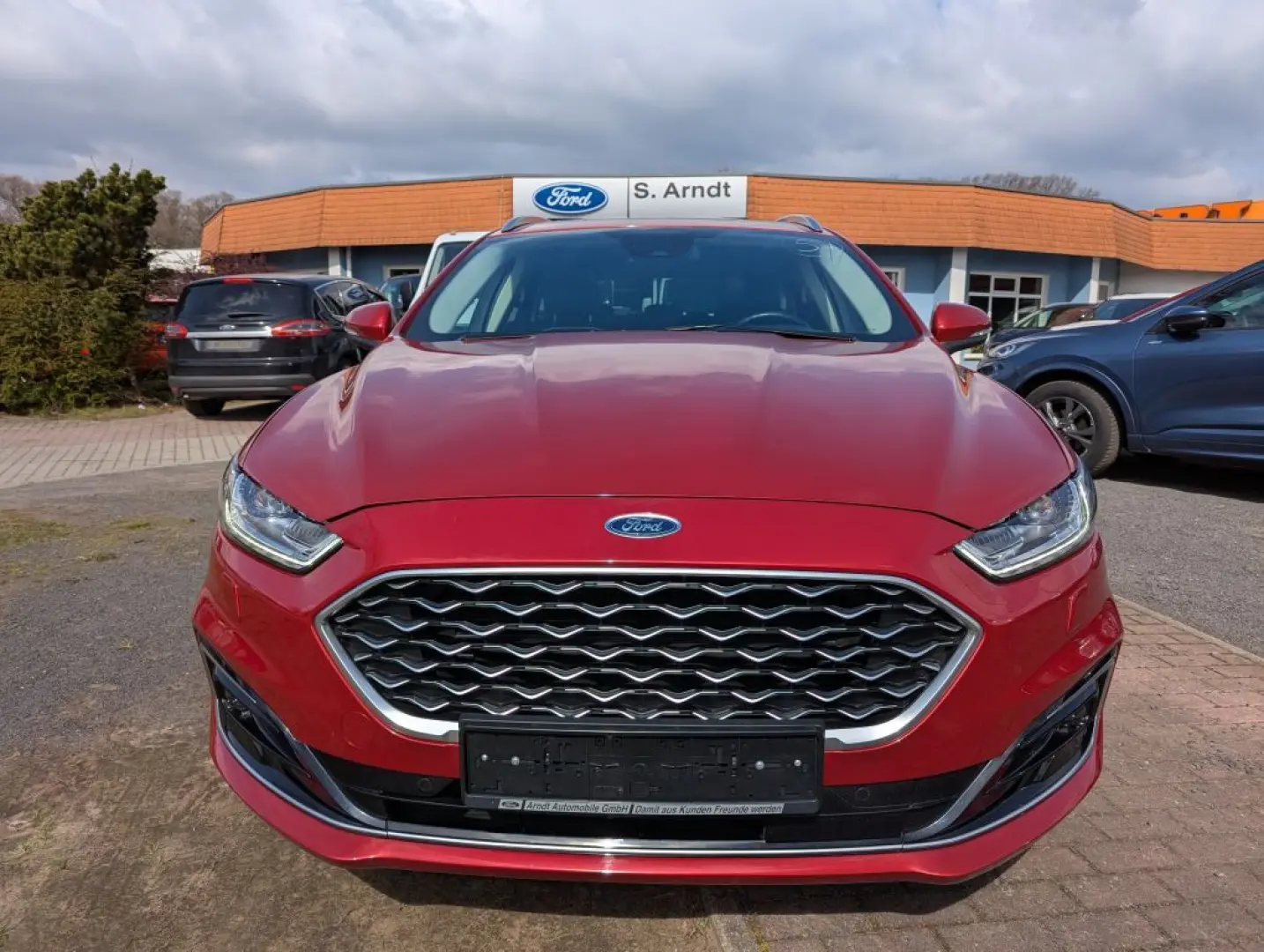 Mondeo 187PS Hybrid VIGNALE Pannoradach ACC