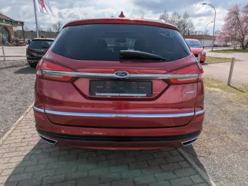 Mondeo 187PS Hybrid VIGNALE Pannoradach ACC