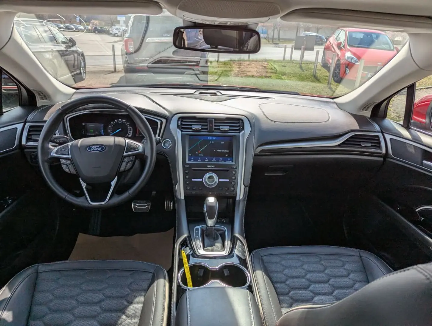 Mondeo 187PS Hybrid VIGNALE Pannoradach ACC
