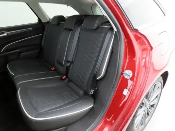 Mondeo Turnier 2.0 Hybrid Vignale LED+ACC+PPS