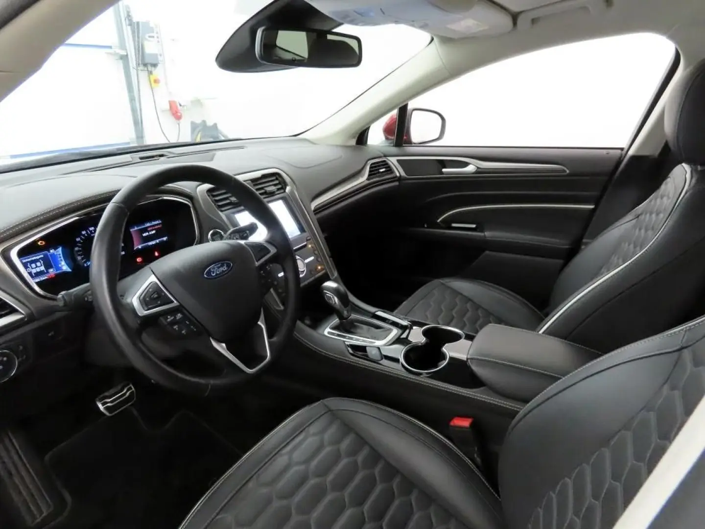 Mondeo Turnier 2.0 Hybrid Vignale LED+ACC+PPS