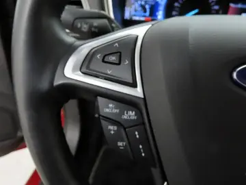 Mondeo Turnier 2.0 Hybrid Vignale LED+ACC+PPS