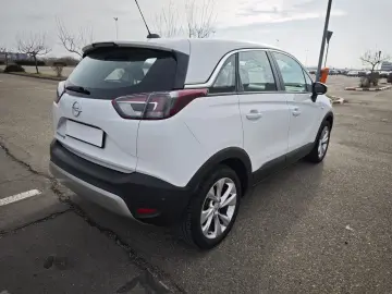 Opel Crossland (X)