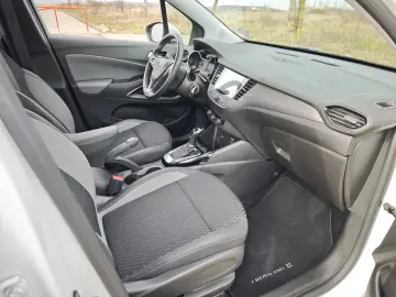 Opel Crossland (X)