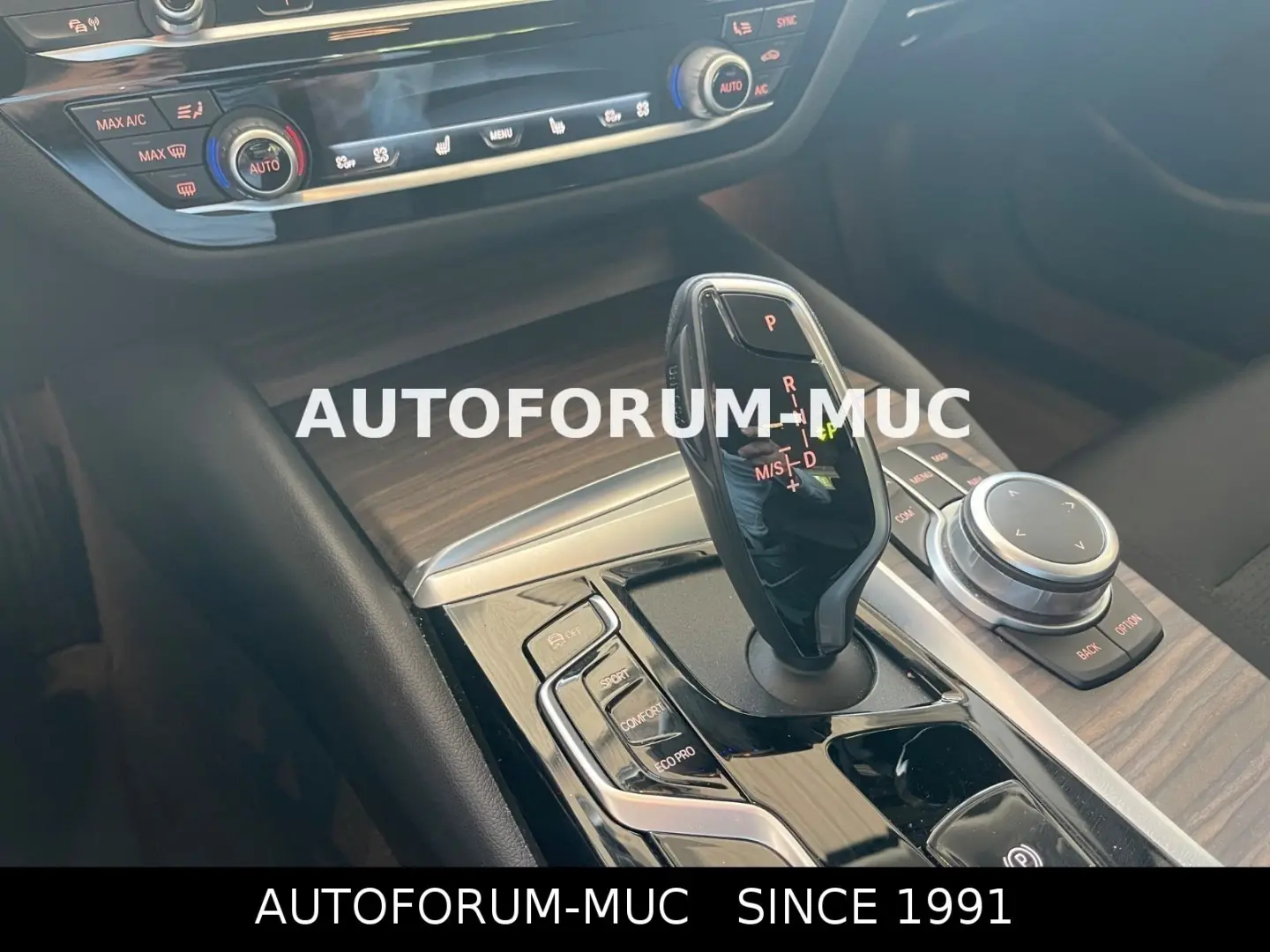 520 d /Head-up-D/Facelift /PDC/ MFL /LED /Kamera