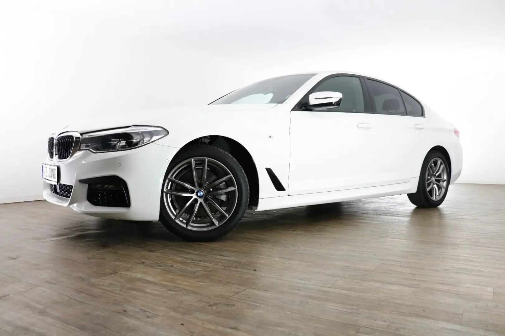 520 d M Sport *Standhz*Leder*LED*Kamera*MwSt*