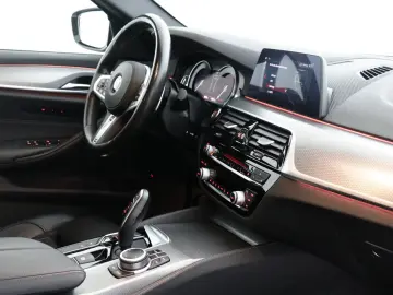 520 d M Sport *Standhz*Leder*LED*Kamera*MwSt*