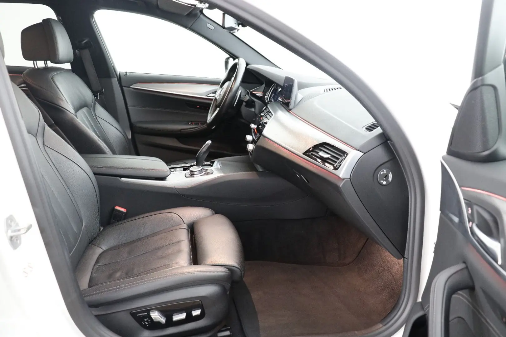 520 d M Sport *Standhz*Leder*LED*Kamera*MwSt*