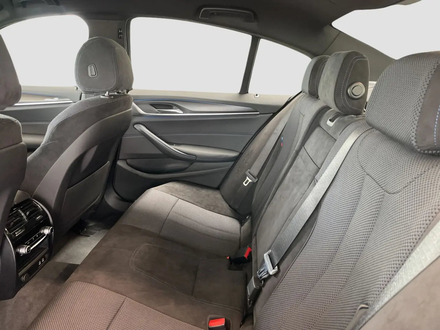 530e xDrive Limousine M Sport LiveCockpitProf