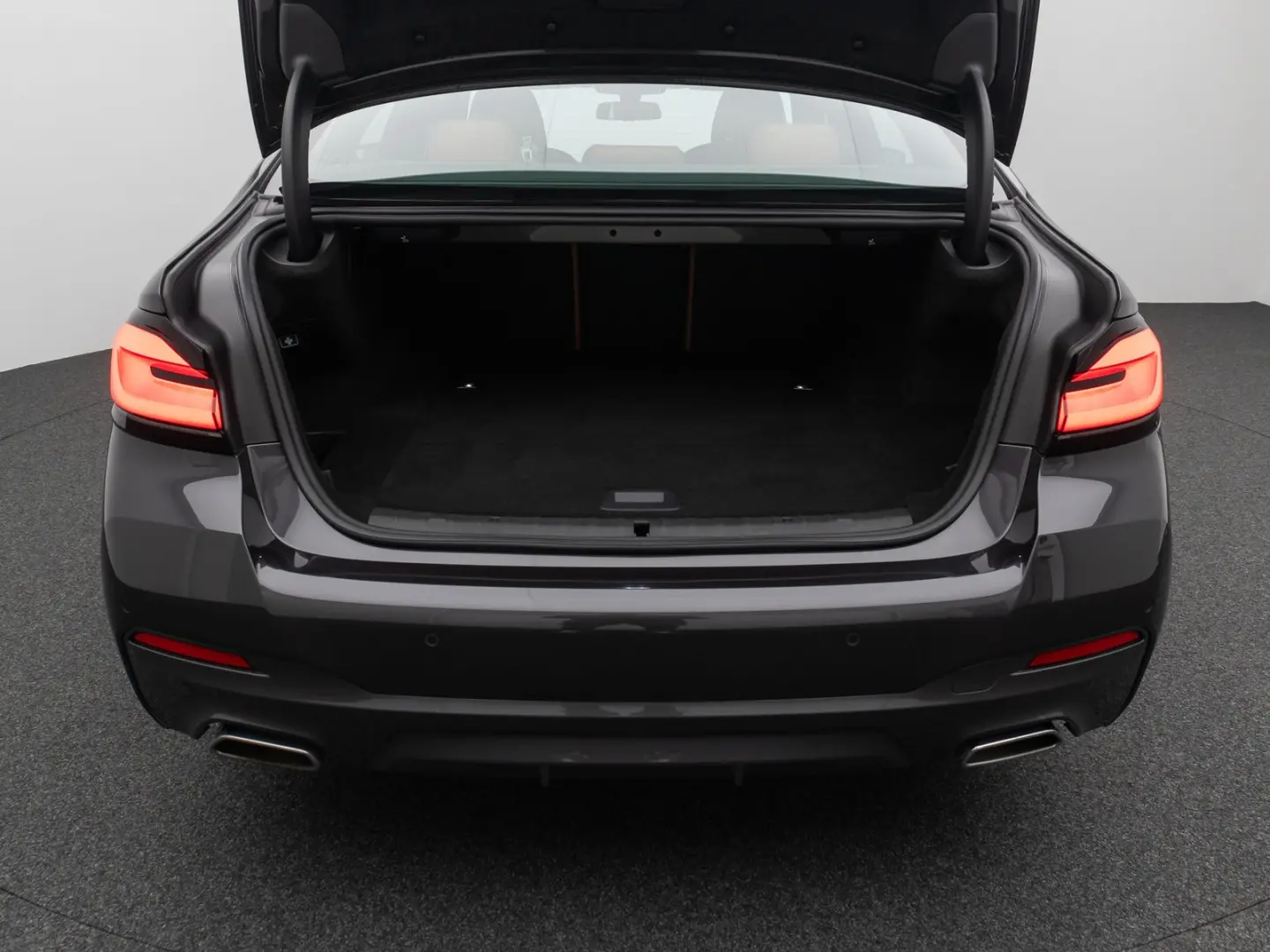 520e M Sport 360°Laser HUD DAB HiFi Komfort Alar