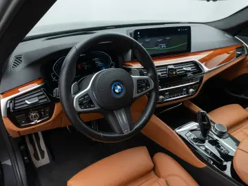 520e M Sport 360°Laser HUD DAB HiFi Komfort Alar