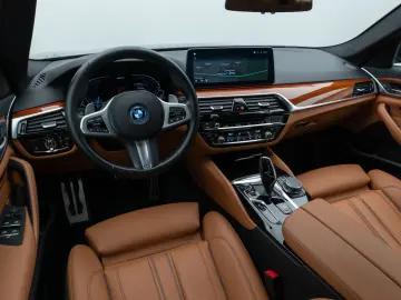 520e M Sport 360°Laser HUD DAB HiFi Komfort Alar