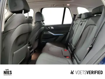 X5 xDrive45e Steptronic PANO+AHK+PDC