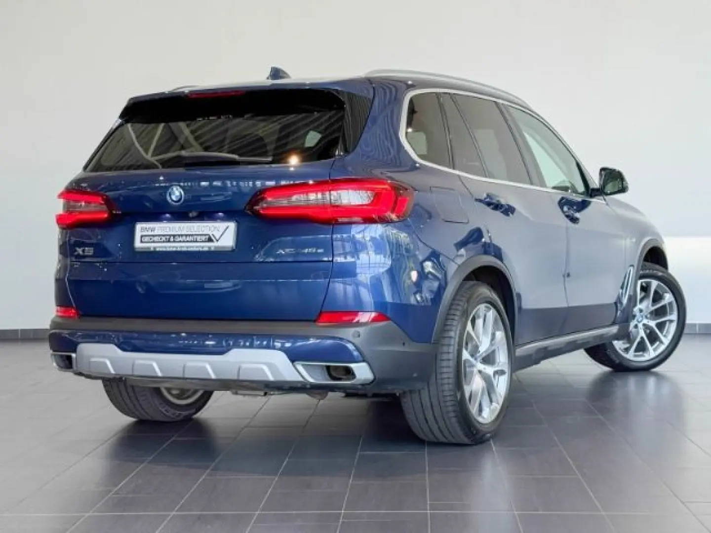 X5 xDrive45e Laserlicht+HUD+Pano+Memory