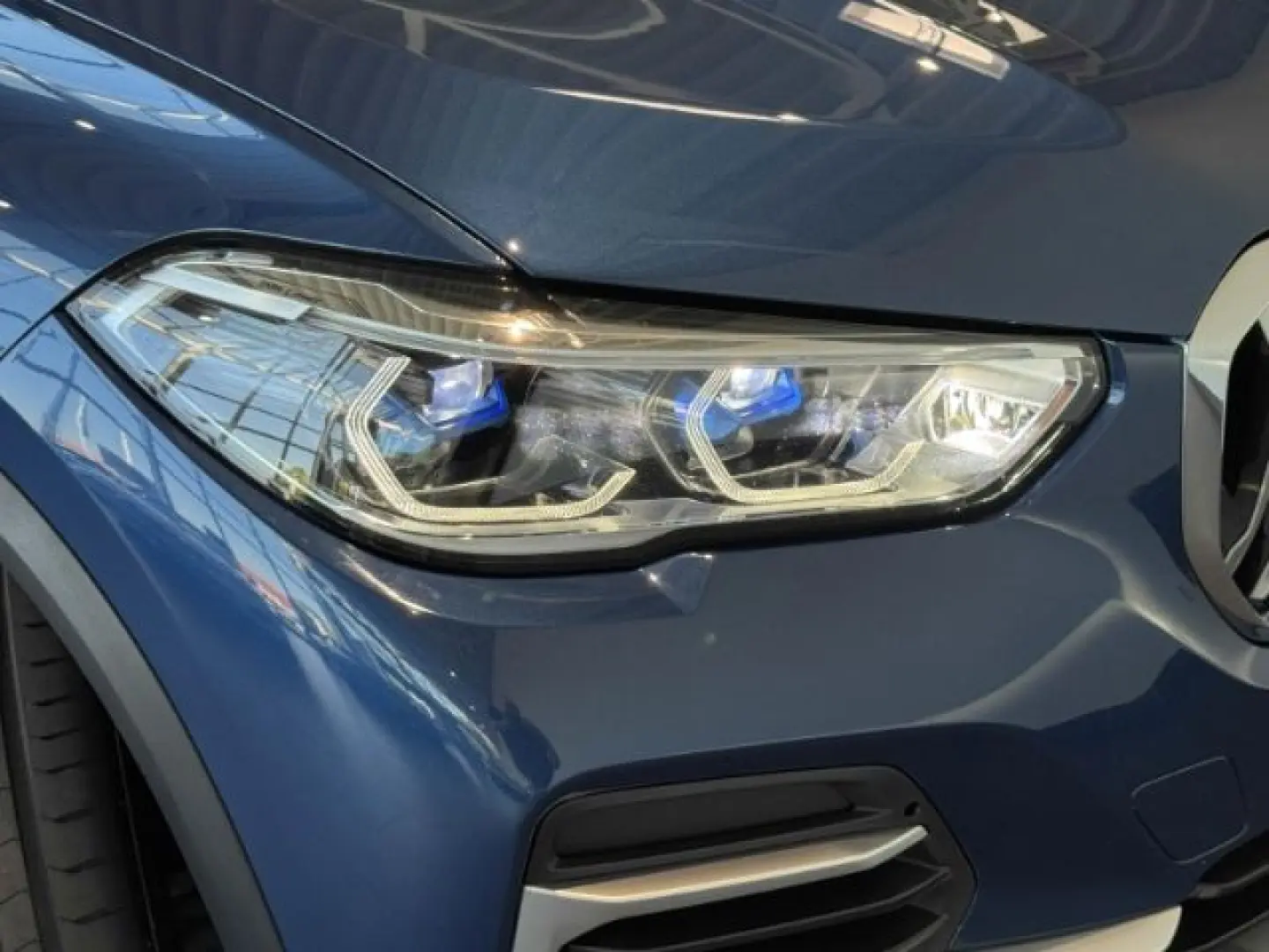 X5 xDrive45e Laserlicht+HUD+Pano+Memory