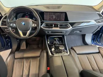 X5 xDrive45e Laserlicht+HUD+Pano+Memory