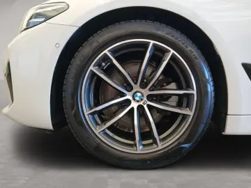 520d Limousine M Sport LiveCockpitProf Head-Up