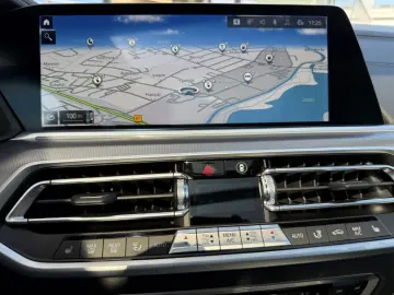 X5 xDRIVE 45E AHK Pano HUD Bowers & Wilkins Luft
