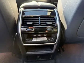 X5 xDRIVE 45E AHK Pano HUD Bowers & Wilkins Luft
