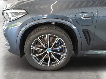 X5 xDrive45e M Sport AHK LiveCockpitProf Kamera