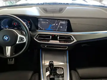 X5 xDrive45e M Sport AHK LiveCockpitProf Kamera